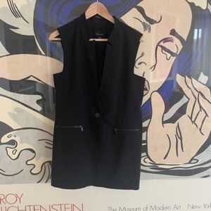 Black classic Judith and Charles Vest